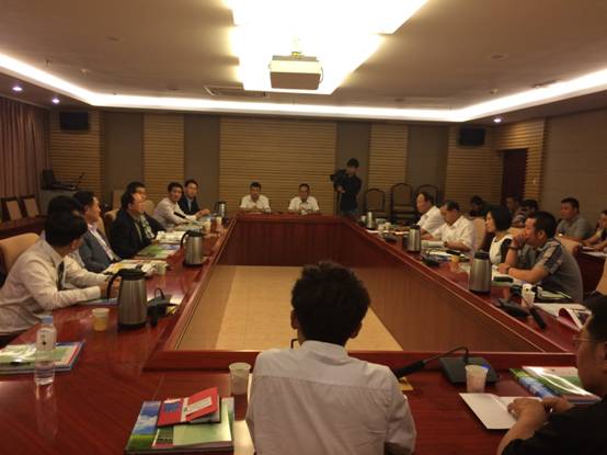 內(nèi)蒙古農(nóng)牧業(yè)產(chǎn)業(yè)化龍頭企業(yè)協(xié)會(huì)接洽韓國(guó)忠清北道企業(yè)家代表團(tuán)