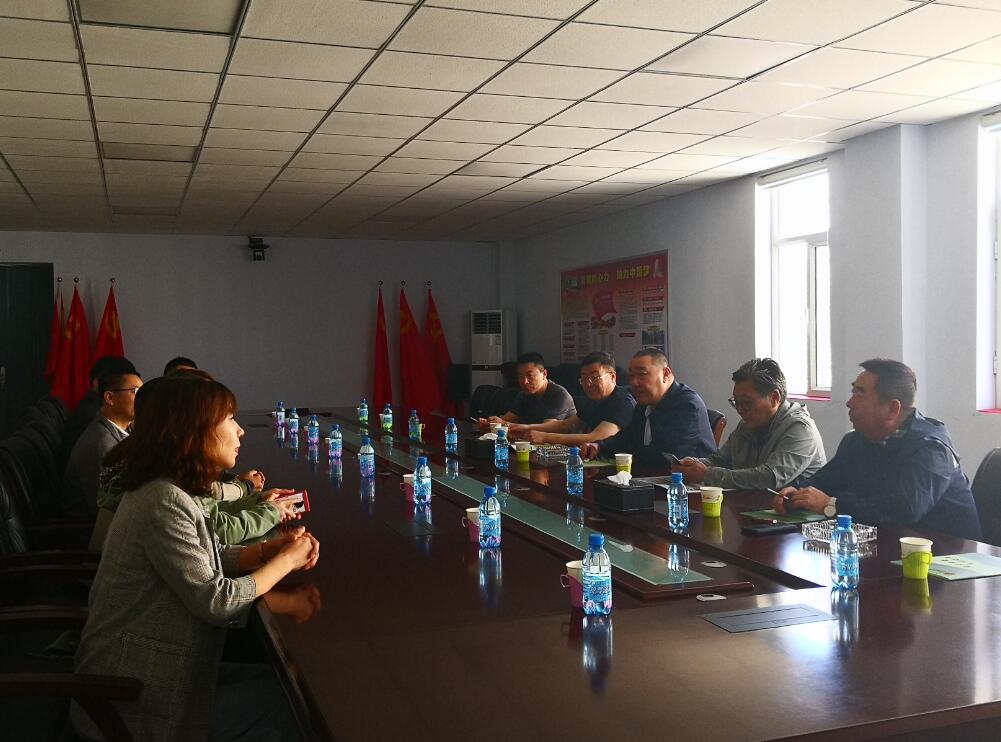 內蒙古農牧業(yè)產業(yè)化龍頭企業(yè)協會會長周勇到巴彥淖爾市部分會員單位學習調研